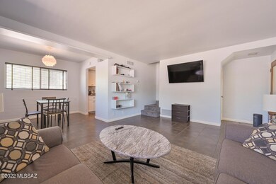 Living Room (4)