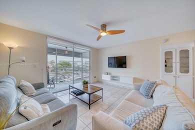 3849 NE 169th St unit 412, North Miami Beach, FL 33160 - photo 5