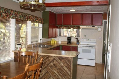 Addtl view of kitchen