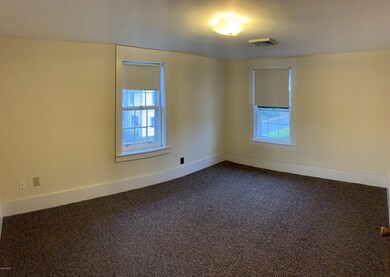 315 River St, Hawley, PA 18428 - photo 4