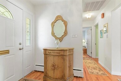 2764 W Fairview St, Allentown, PA 18104 - photo 6