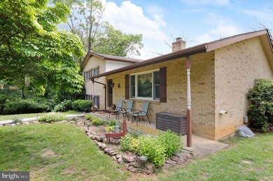 27 Cavalier Estates Ct, Harpers Ferry, WV 25425 - photo 3