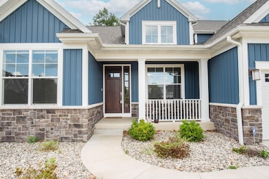 Hollow Wood Dr. 4030-6