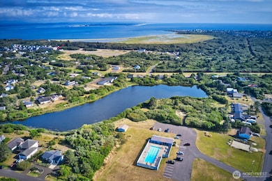 262 Oyhut Bay Blvd SW unit 303, Ocean Shores, WA 98569 - photo 6