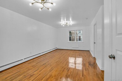 523 E 148th St, Bronx, NY 10455 - photo 4