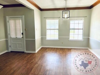 128 Eastline Rd, Wake Village, TX 75501 - photo 3