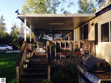 9364 S Parker Rd, Traverse City, MI 49684 - photo 4