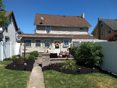 3019 N 2nd St, Whitehall, PA 18052 - photo 2