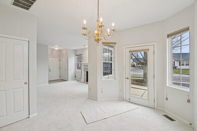 unlisted-address, Huntley, IL 60142 - photo 7