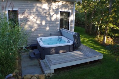 111 Oak Ln, Vineyard Haven, MA 02568 - photo 7