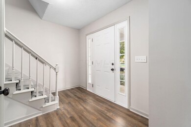 007_- 5474 Sumac Loop S - 017