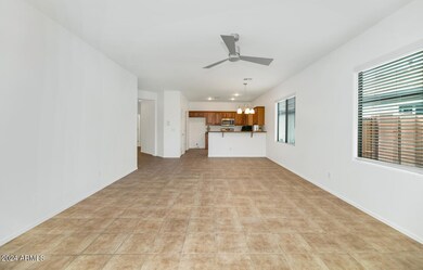 1634 W Owens Way-large-005-031-1634 W Ow