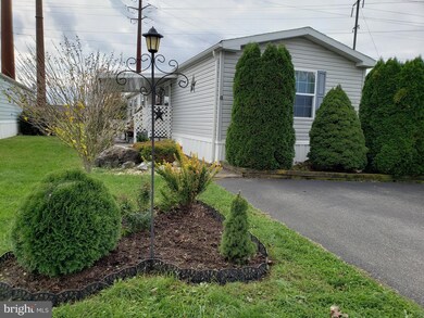 43 Penn Court Dr, Mount Joy, PA 17552 - photo 3