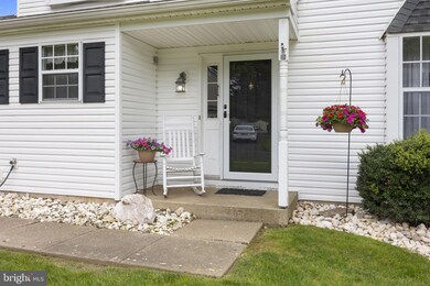 268 Cambridge Dr, Langhorne, PA 19047 - photo 4