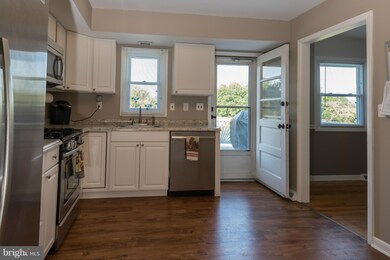 3223 Suffolk Ln, Fallston, MD 21047 - photo 4