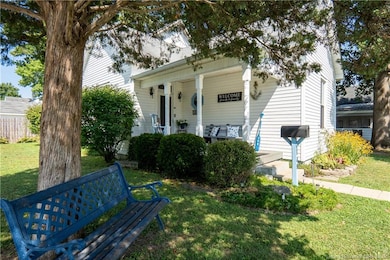 108 N 2nd St, Scottsburg, IN 47170 - photo 5