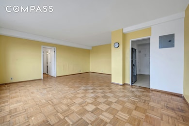 Fordham Hill Oval unit 12C, Bronx, NY 10468 - photo 4