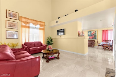 8370 Lost Lake Ct, Las Vegas, NV 89147 - photo 7