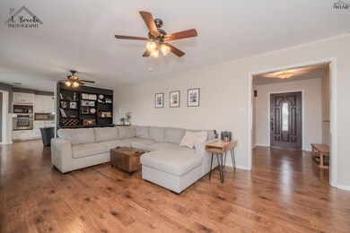 4306 Briar Cliff Dr, Wichita Falls, TX 76309 - photo 6