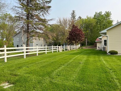 440 Kings Rd, Fairmont, MN 56031 - photo 3