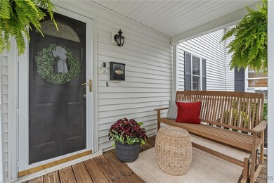 37 Augustus St, Auburn, NY 13021 - photo 4