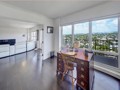 Office/3rd bedroom