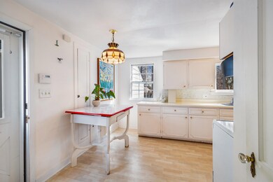 21 Colonial Square, Burlington, VT 05401 - photo 6