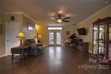 40 Song Sparrow Dr, Hendersonville, NC 28792 - photo 5