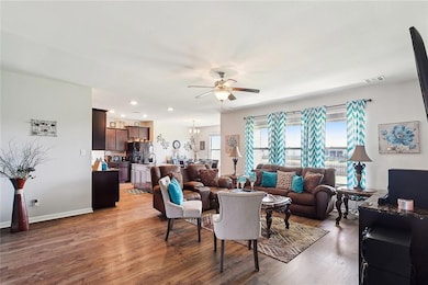 Lovely Open Floor Plan