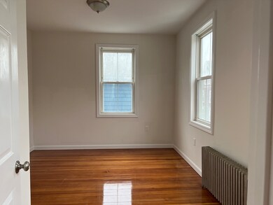 83 Summer St unit 2, Salem, MA 01970 - photo 2