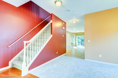 39067 Cheshire FarmingtonHills-17