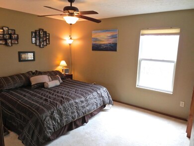 1981 Little Water Dr, Columbus, OH 43223 - photo 7