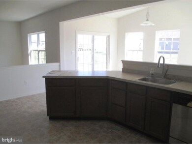 14 Granite Ln, Penns Grove, NJ 08069 - photo 4