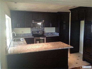Brand new Granite countered and custom cabinet kit