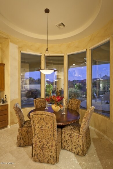 Breakfast Room