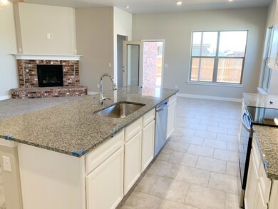 9217 Red Cliff Ave, Odessa, TX 79765 - photo 6