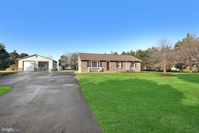 565 Sunnyside Ln, Bear, DE 19701 - photo 2