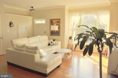 3110 Sutherland Hill Ct, Fairfax, VA 22031 - photo 6