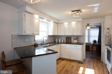 22261 Point Lookout Rd, Leonardtown, MD 20650 - photo 3