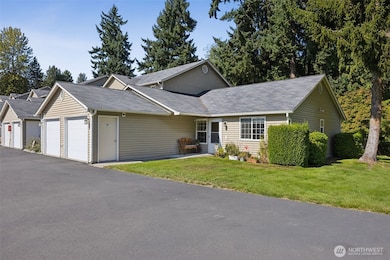 5611 99th Street Ct E unit 5611, Puyallup, WA 98373 - photo 2