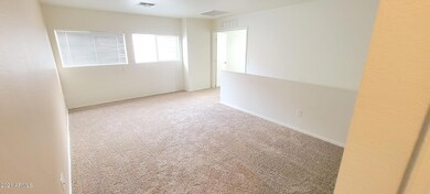 1379 S Bogle Ct unit IV, Chandler, AZ 85286 - photo 7