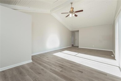 18001 E 12th St N, Independence, MO 64056 - photo 6