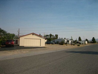 Garage.