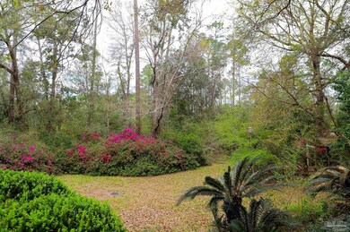 2538 Corral Dr, Cantonment, FL 32533 - photo 3