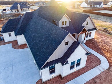 113 Chisolm Trail, Pottsboro, TX 75076 - photo 2