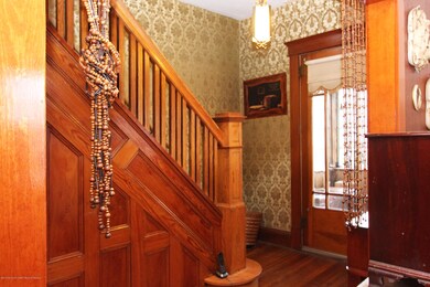 3 Entry Hall
