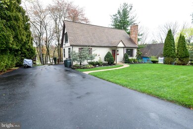 895 Cherry Ln, Southampton, PA 18966 - photo 2