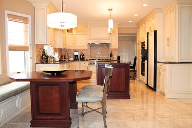 16 Lenape St, Old Forge, PA 18518 - photo 6