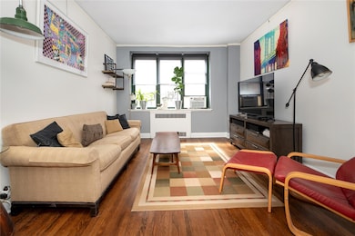 78-10 34th Ave unit 3B, Jackson Heights, NY 11372 - photo 2