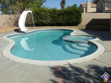 3049 Sabre St, Rosamond, CA 93560 - photo 3